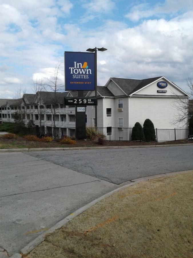 Intown Suites Extended Stay Atlanta Ga - Willow Trail Норкросс Экстерьер фото